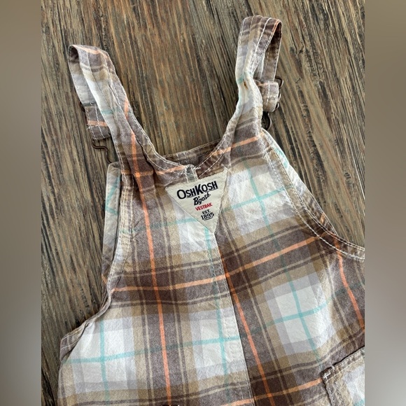 OshKosh B’gosh Vestbak Bib Overall Shorts 24 Months Plaid Shortalls Brown Multi - Picture 8 of 10